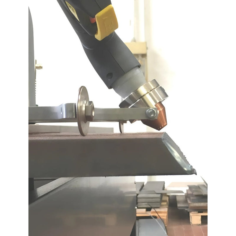 closeup of intellicut bevel cutting guide 