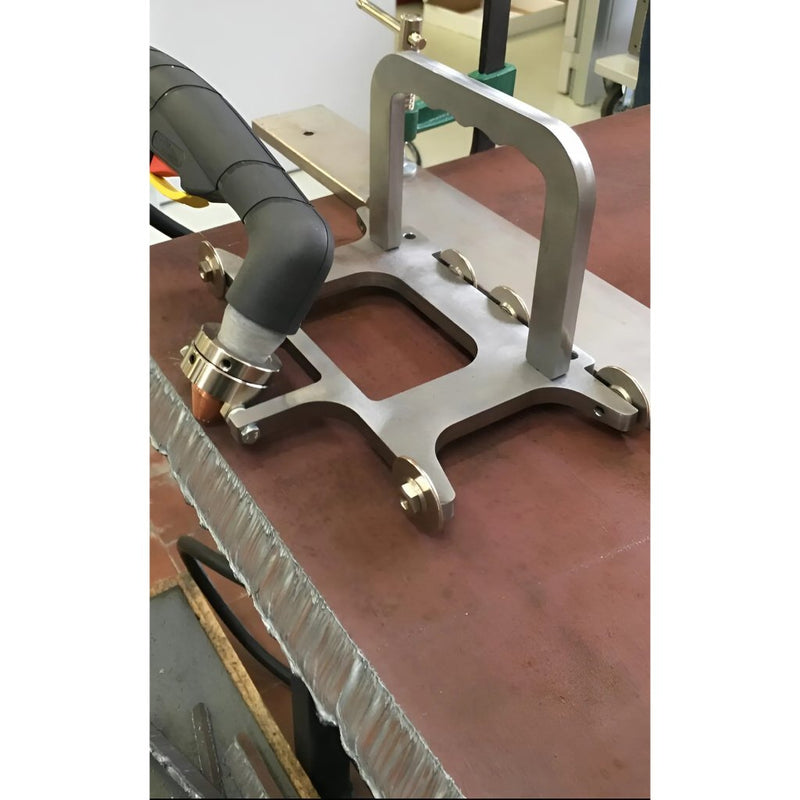 intellicut plasma beveling guide carriage with torch installed