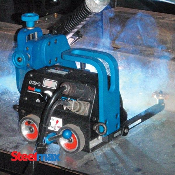 Steelmax Li'l Runner automatic welding machine in action